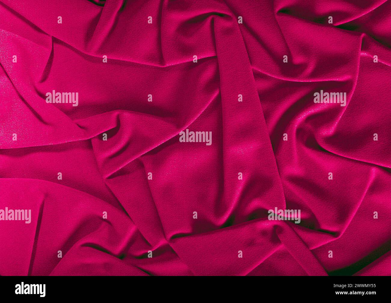 Vista ravvicinata con motivo in tessuto rosso, sfondo del materiale tessile Foto Stock