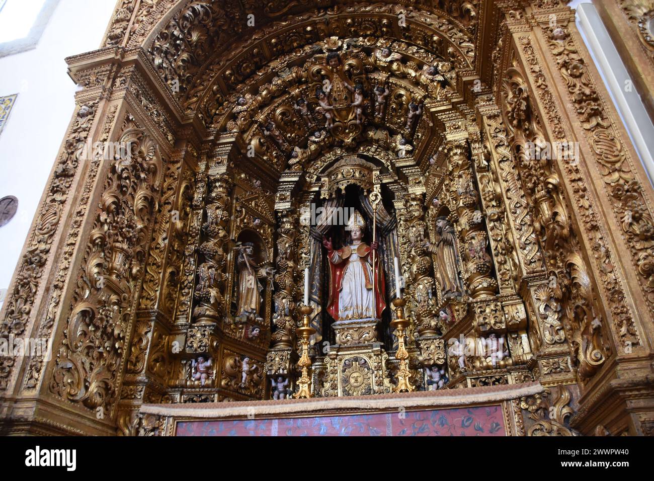 Sé Cathédrale de Faro De sa Construction originelle du XIIIe / XIVe siècle, l'Église de Sainte Marie, élevée au rang de Cathédrale au XVIe siècle, con Foto Stock