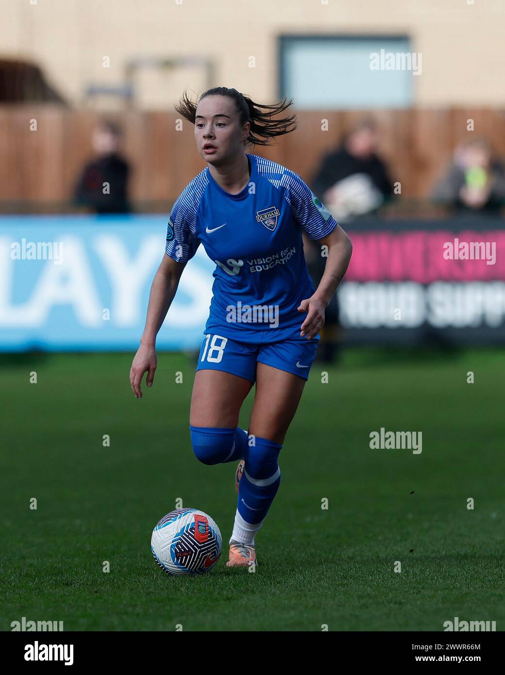 Durham Women's Grace Ayre in azione durante il match di fa Women's Championship tra Sunderland Women e Durham Women FC a Eppleton CW, Hetton, domenica 24 marzo 2024. (Foto: Mark Fletcher | notizie mi) Foto Stock