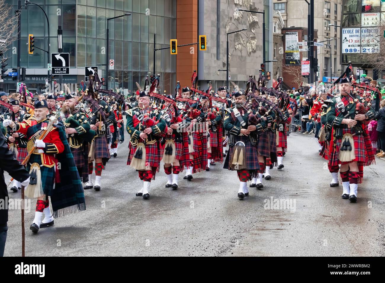 Banda di marcia su St. Patricks' Day 2024 Foto Stock