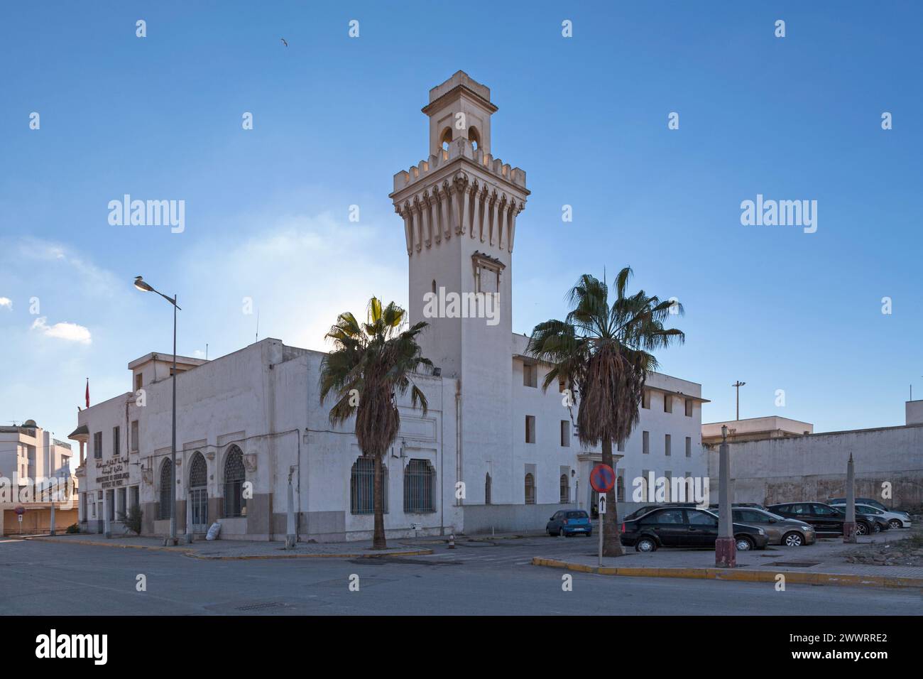 Casablanca, Marocco - 17 gennaio 2019: Préfecture de Casablanca, District du Port (inglese: Prefettura di Casablanca, Port District). Foto Stock