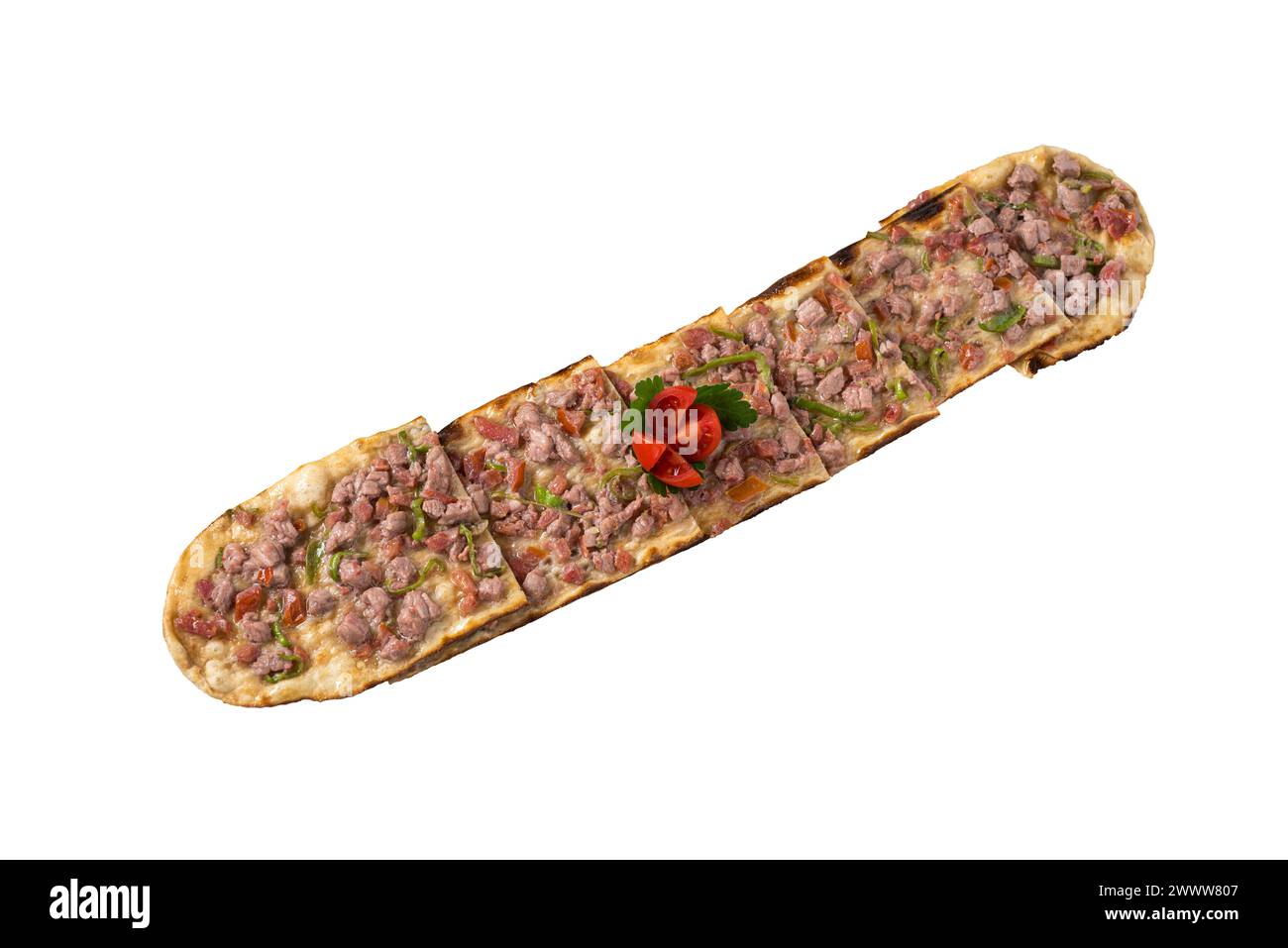 Tradizionale piatto turco al forno pide. Pizza turca pide, antipasti mediorientali. Cucina turca. Vista dall'alto. PIDE con ripieno di carne Foto Stock