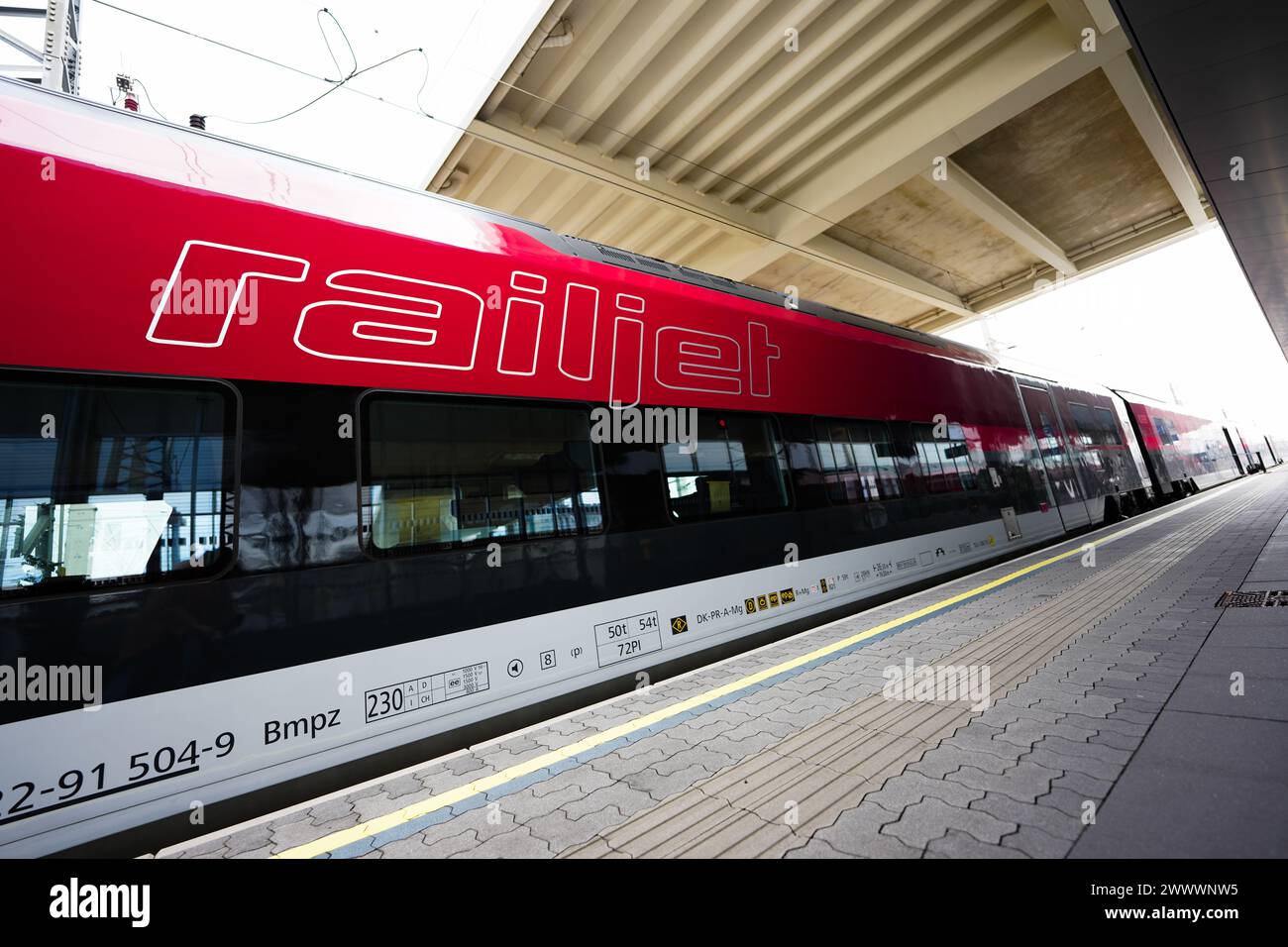 Tour ÖBB delle Ferrovie federali austriache "Railjet della nuova generazione", venerdì 22 marzo 2024, a Vienna, Austria. , . Credito: APA-defacto Datenbank und ContentManagement GmbH/Alamy Live News Foto Stock