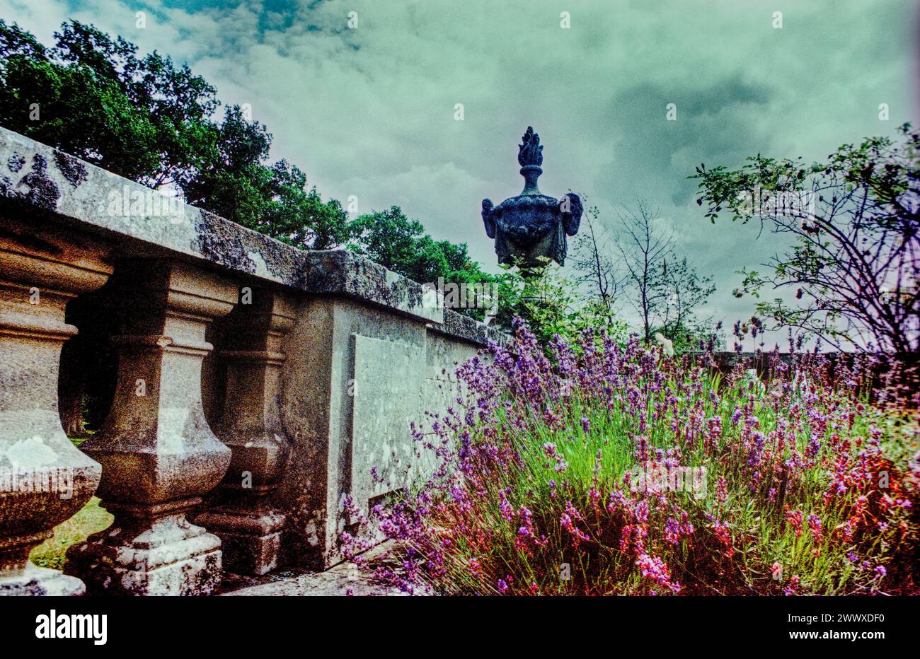 Giardino vittoriano a Chillingham Castle, Northumberland, Regno Unito Foto Stock