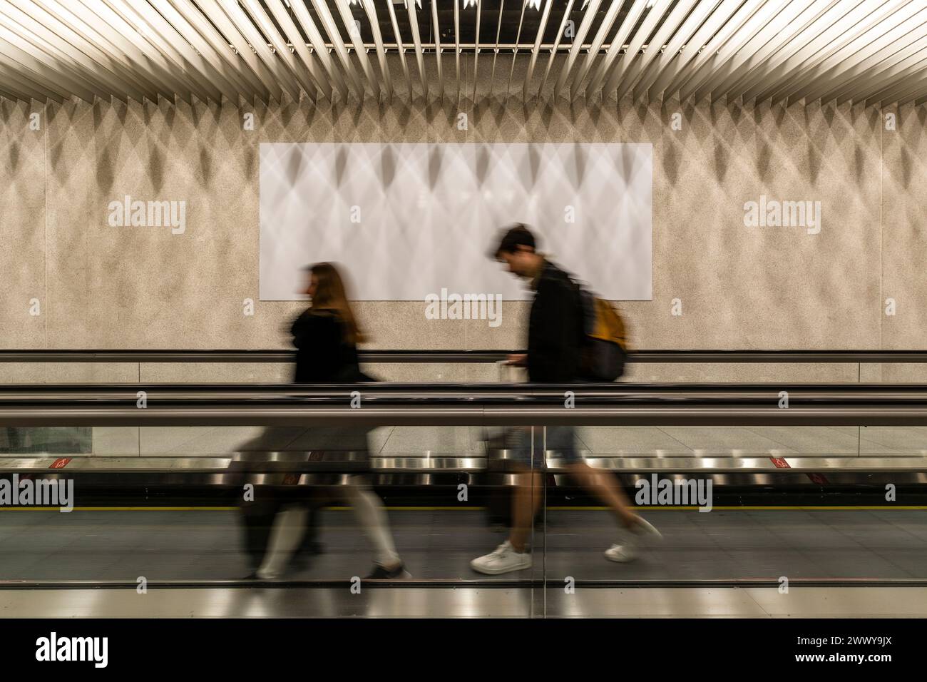 Passeggeri in viaggio in aeroporto, Maiorca, Spagna, Europa Foto Stock