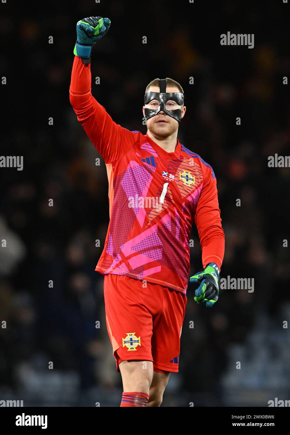 Glasgow, Regno Unito. 26 marzo 2024. Bailey Peacock-Farrell dell'Irlanda del Nord durante l'amichevole internazionale a Hampden Park, Glasgow. Il credito per immagini dovrebbe essere: Neil Hanna/Sportimage Credit: Sportimage Ltd/Alamy Live News Foto Stock
