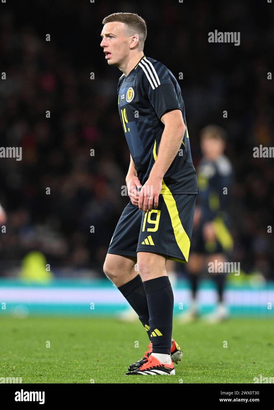 Glasgow, Regno Unito. 26 marzo 2024. Lewis Ferguson della Scozia durante l'amichevole internazionale all'Hampden Park di Glasgow. Il credito per immagini dovrebbe essere: Neil Hanna/Sportimage Credit: Sportimage Ltd/Alamy Live News Foto Stock