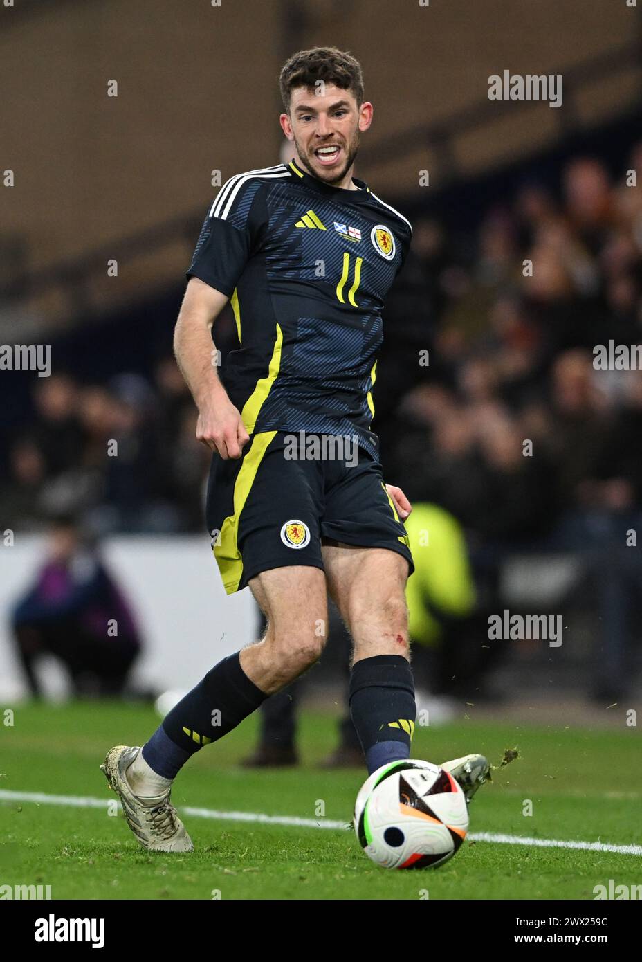 Glasgow, Regno Unito. 26 marzo 2024. Ryan Christie della Scozia durante l'amichevole internazionale a Hampden Park, Glasgow. Il credito per immagini dovrebbe essere: Neil Hanna/Sportimage Credit: Sportimage Ltd/Alamy Live News Foto Stock