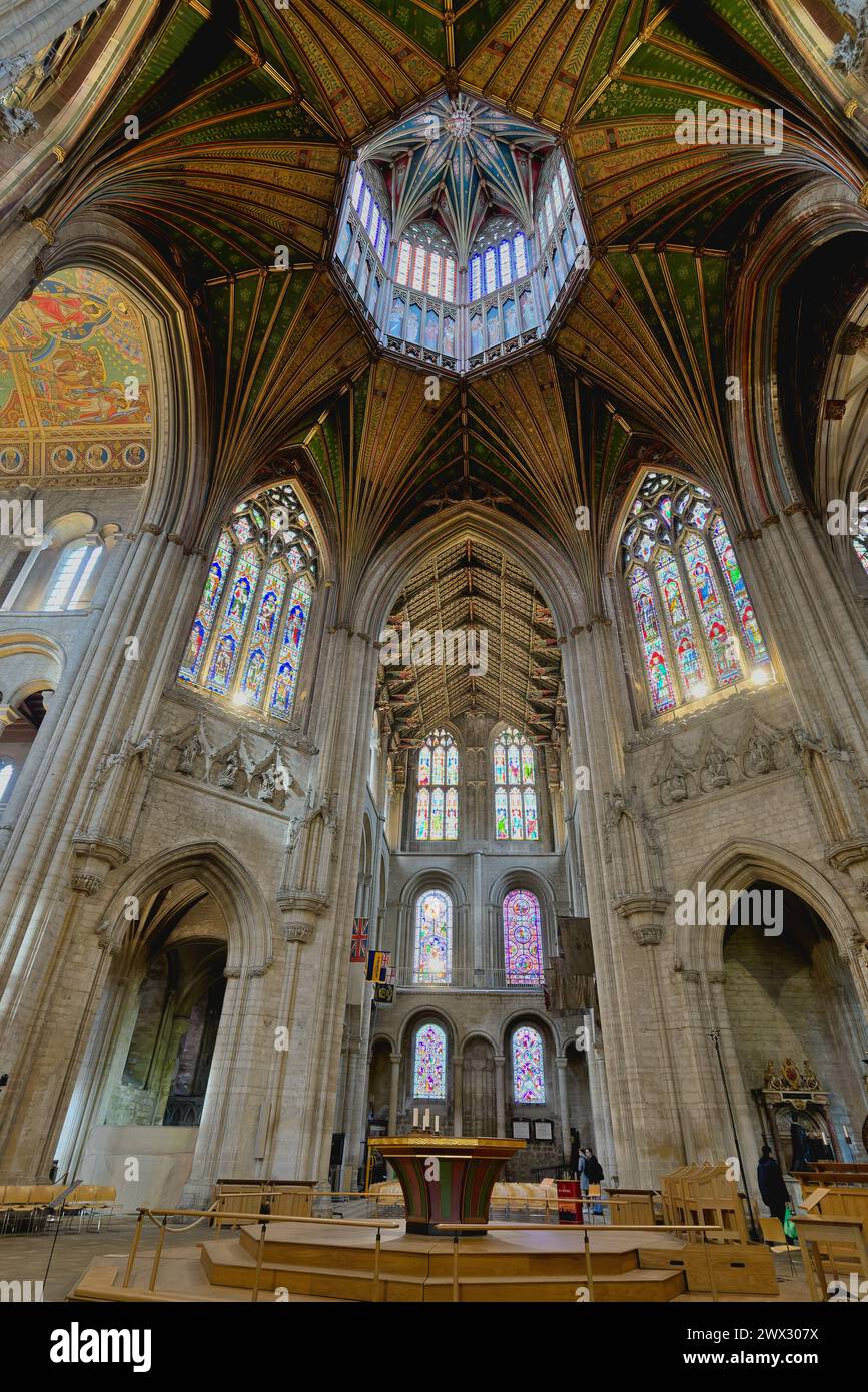 Interno della storica cattedrale di Ely Cambridgeshire Inghilterra Gran Bretagna Regno Unito Foto Stock