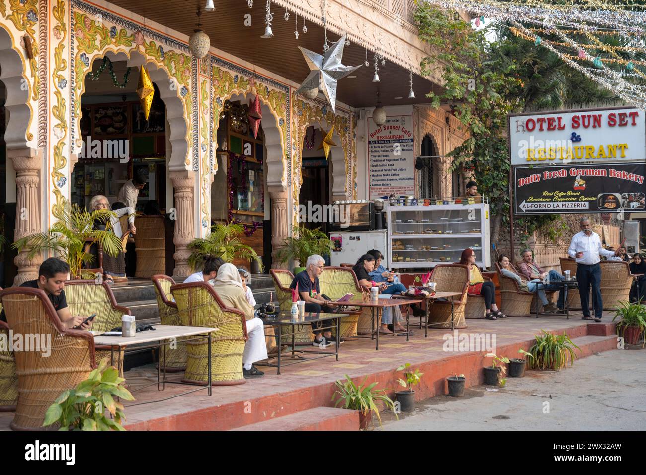 Indien, Rajasthan, Pushkar, Abendstimmung am Ostufer des Pushkar Lake Foto Stock