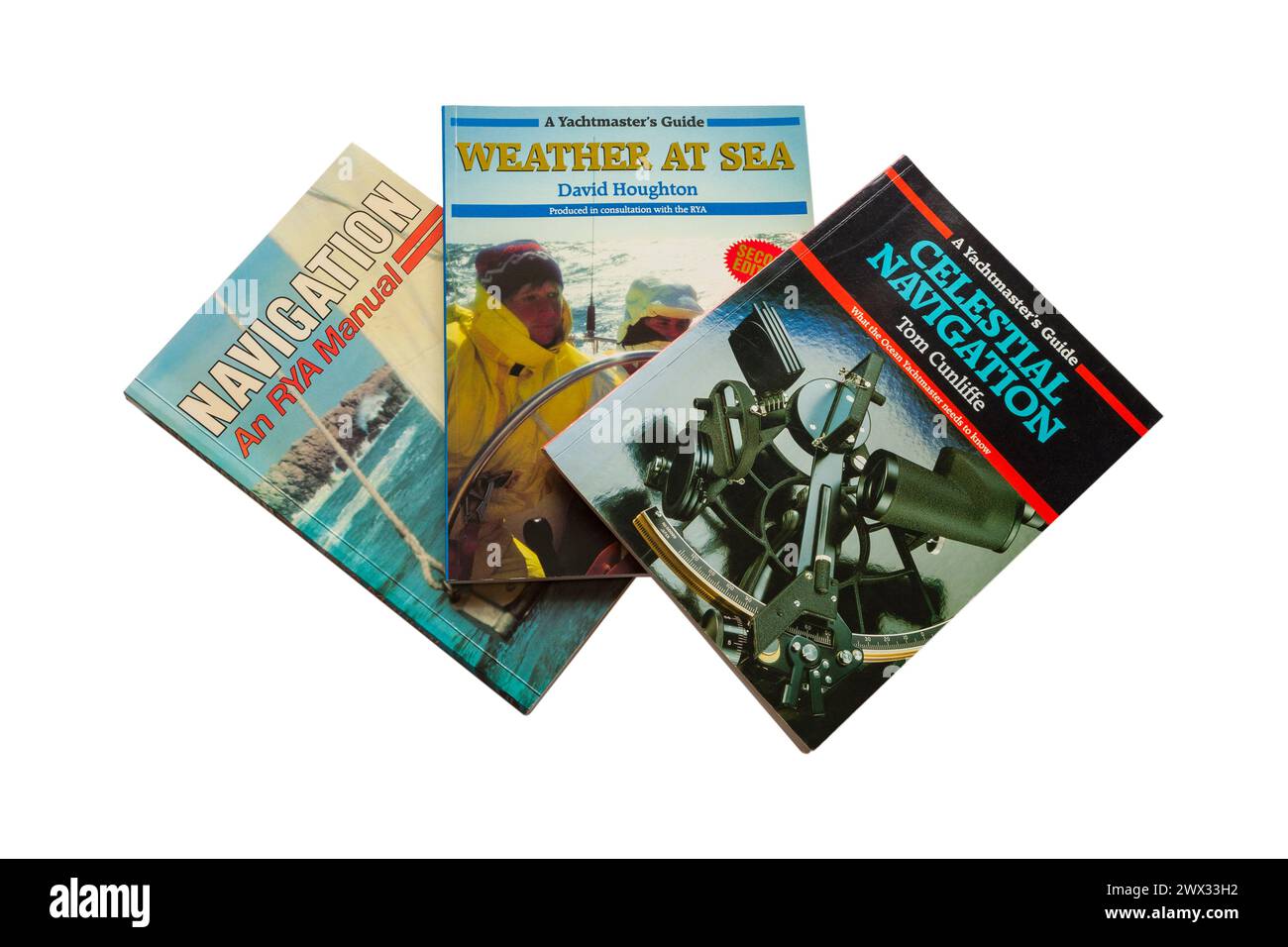 Libri per marinai - una guida di Yachtmaster navigazione celeste, Meteo al mare, navigazione isolata su sfondo bianco Foto Stock