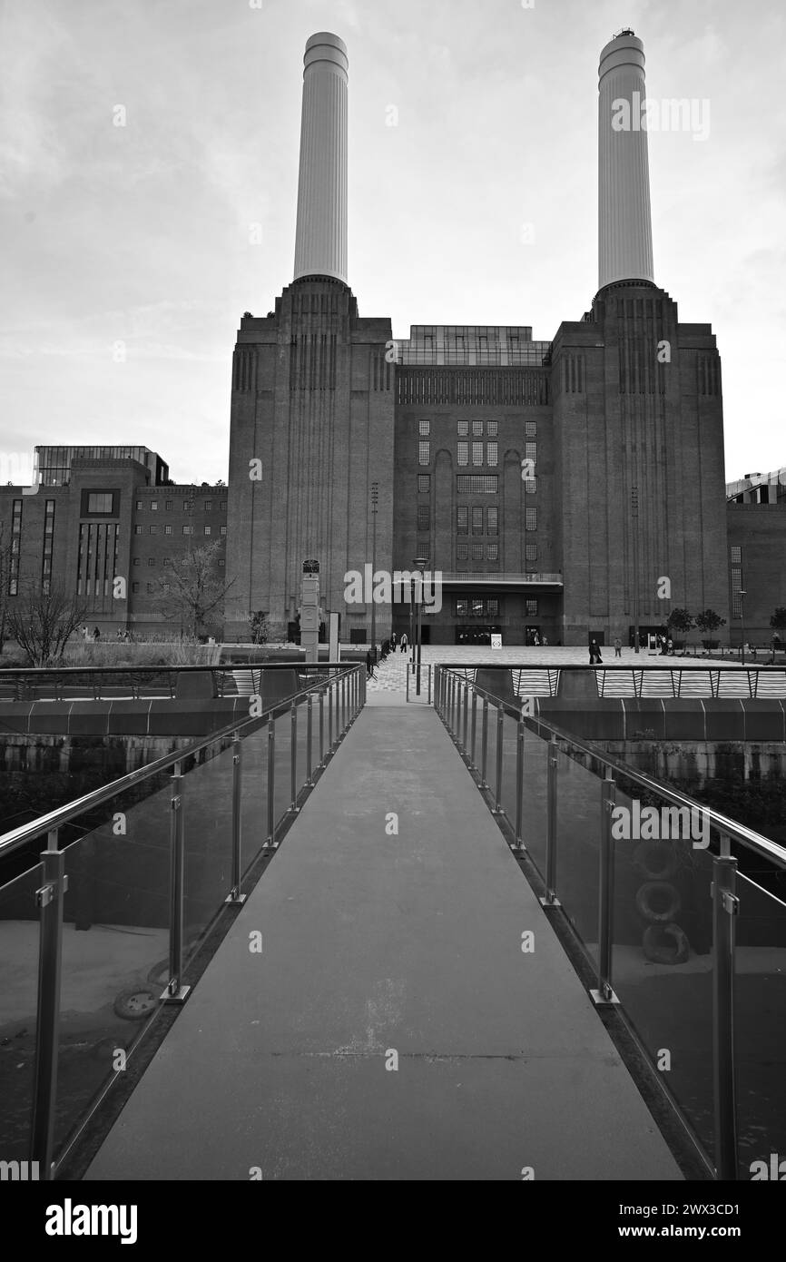 Vista della centrale elettrica di Battersea in bianco e nero Foto Stock