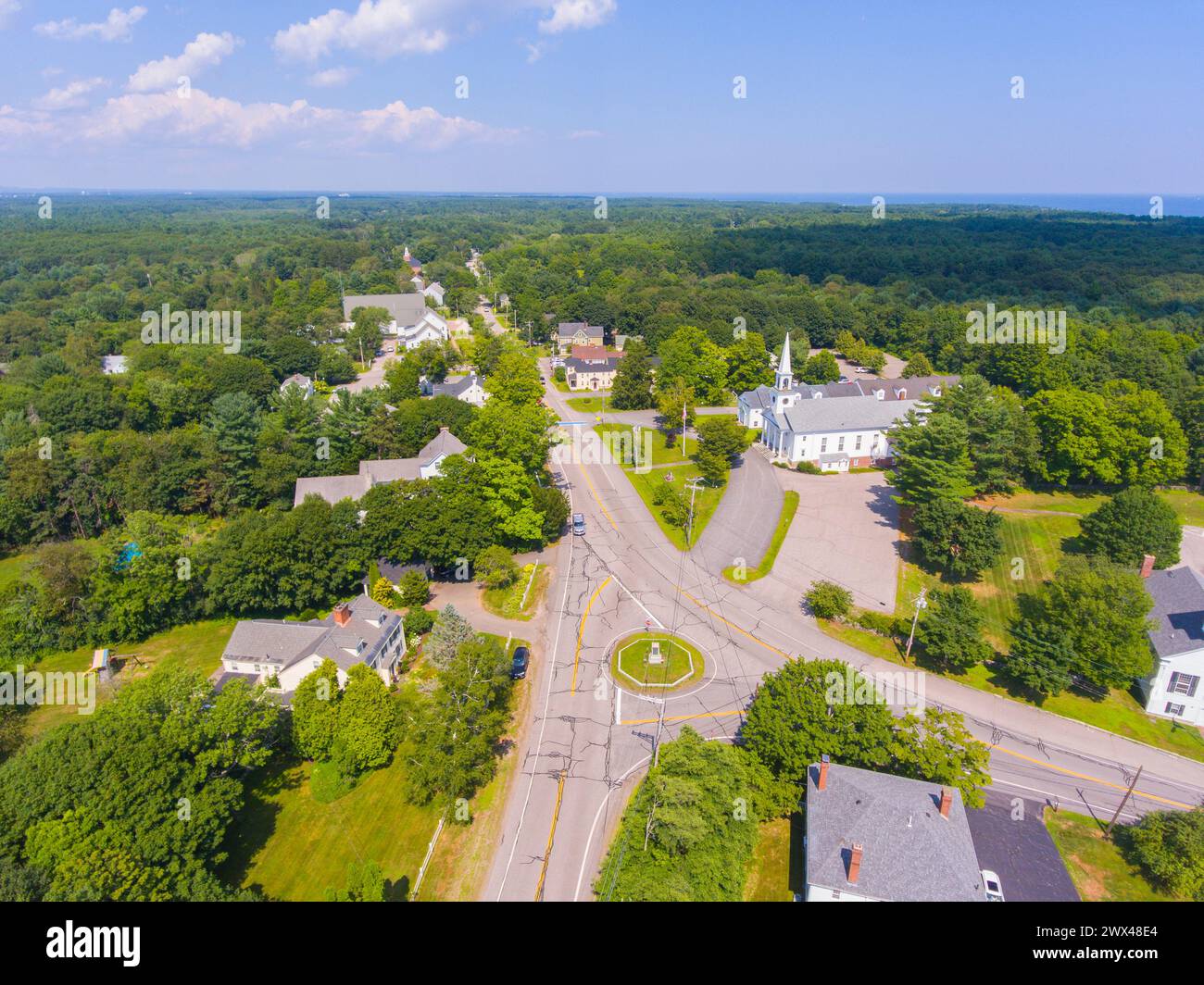 Vista aerea del centro storico di Rye, tra cui il Municipio, la Chiesa Congregazionale a Central Road e Washington Road nella città di Rye, New Hampshire NH, Foto Stock