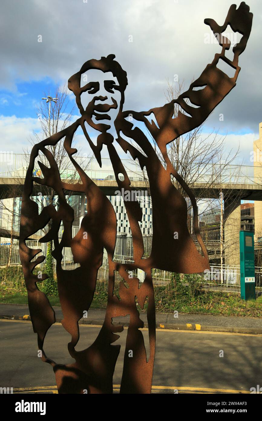 Corten Steel installazione artistica a grandezza naturale di Jimmy Reid, leader sindacale Foto Stock