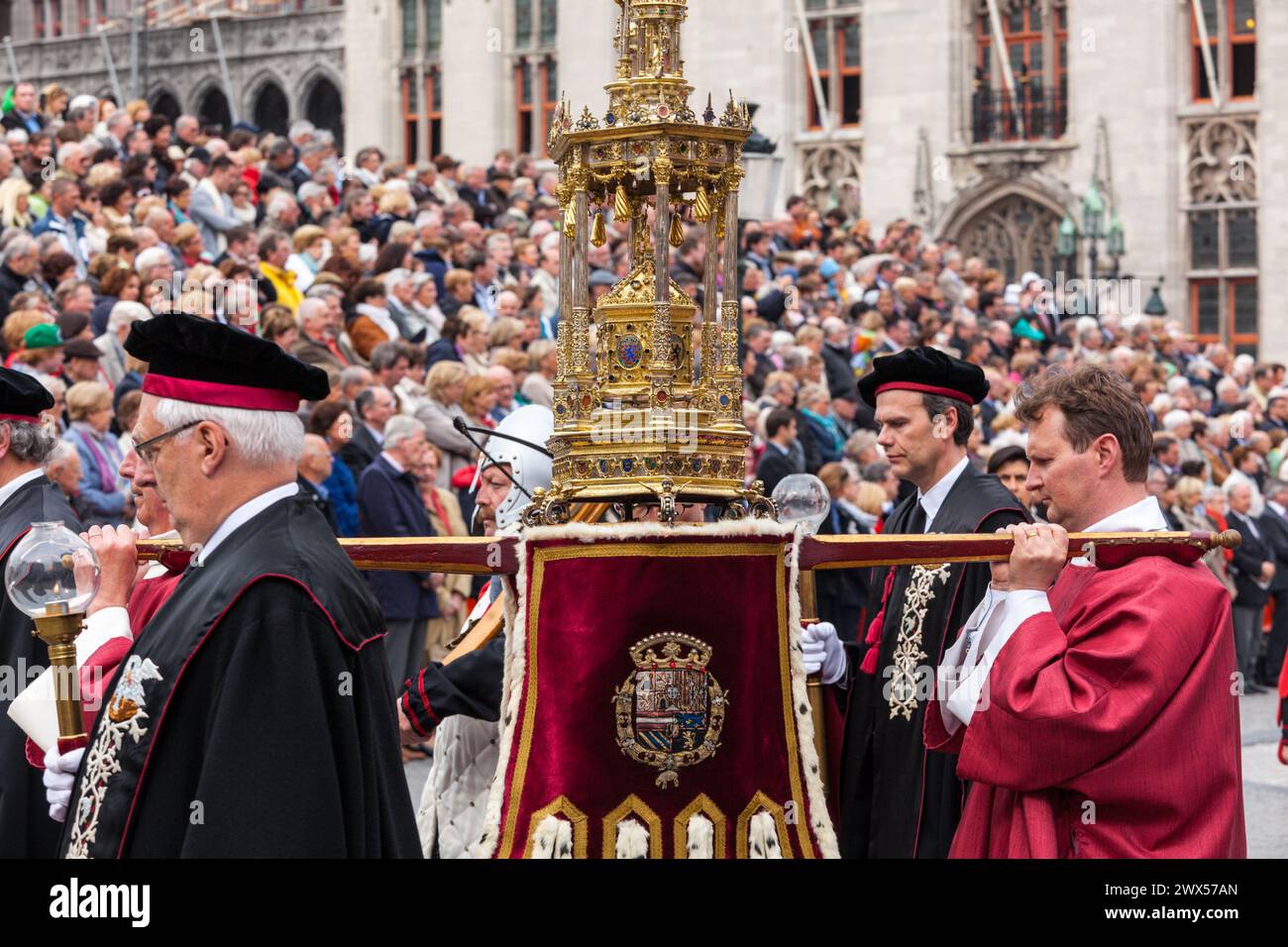 Processione del Sacro sangue il giorno dell'Ascensione a Bruges Brugge Foto Stock