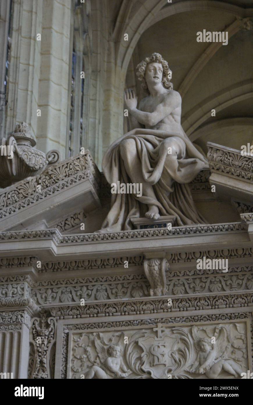 L'église Saint-Étienne-du-Mont est une église située sur la montagne Sainte-Geneviève, dans le 5e arrondissement de Paris à proximité du lycée Henri- Foto Stock