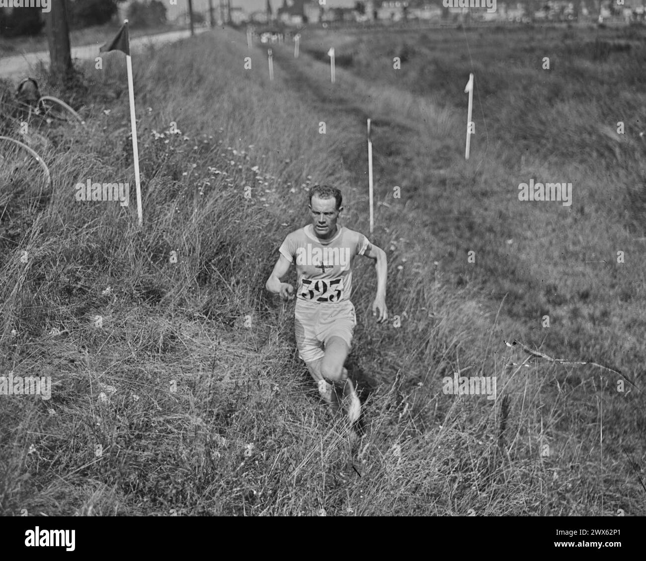 Paavo Nurmi - evento di fondo - Giochi Olimpici di Parigi - 1924 - Medaglia d'oro - Vincitore Foto Stock