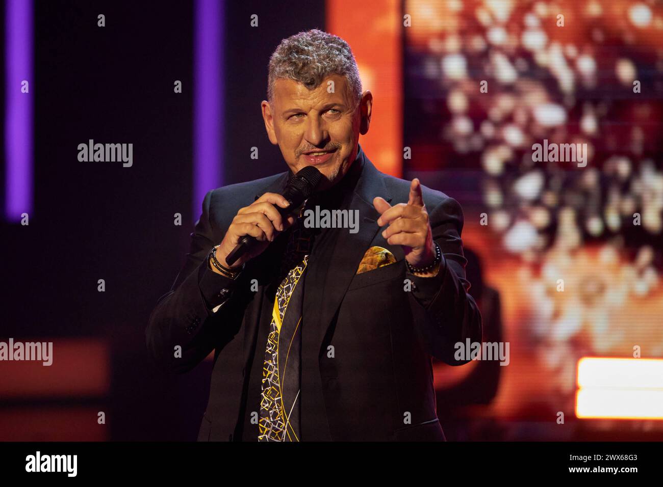 Semino Rossi - Aufzeichnung der Beatrice Egli Show im Studio Berlin Adlershof AM 27.03.2024. Die Beatrice Egli Show *** Semino Rossi registrazione del Beatrice Egli Show allo Studio Berlin Adlershof il 27 03 2024 The Beatrice Egli Show Foto Stock