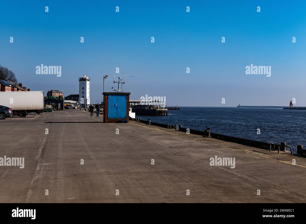 Il North Shields Old Low Light è un punto storico di North Shields che porta la storia nel presente Foto Stock