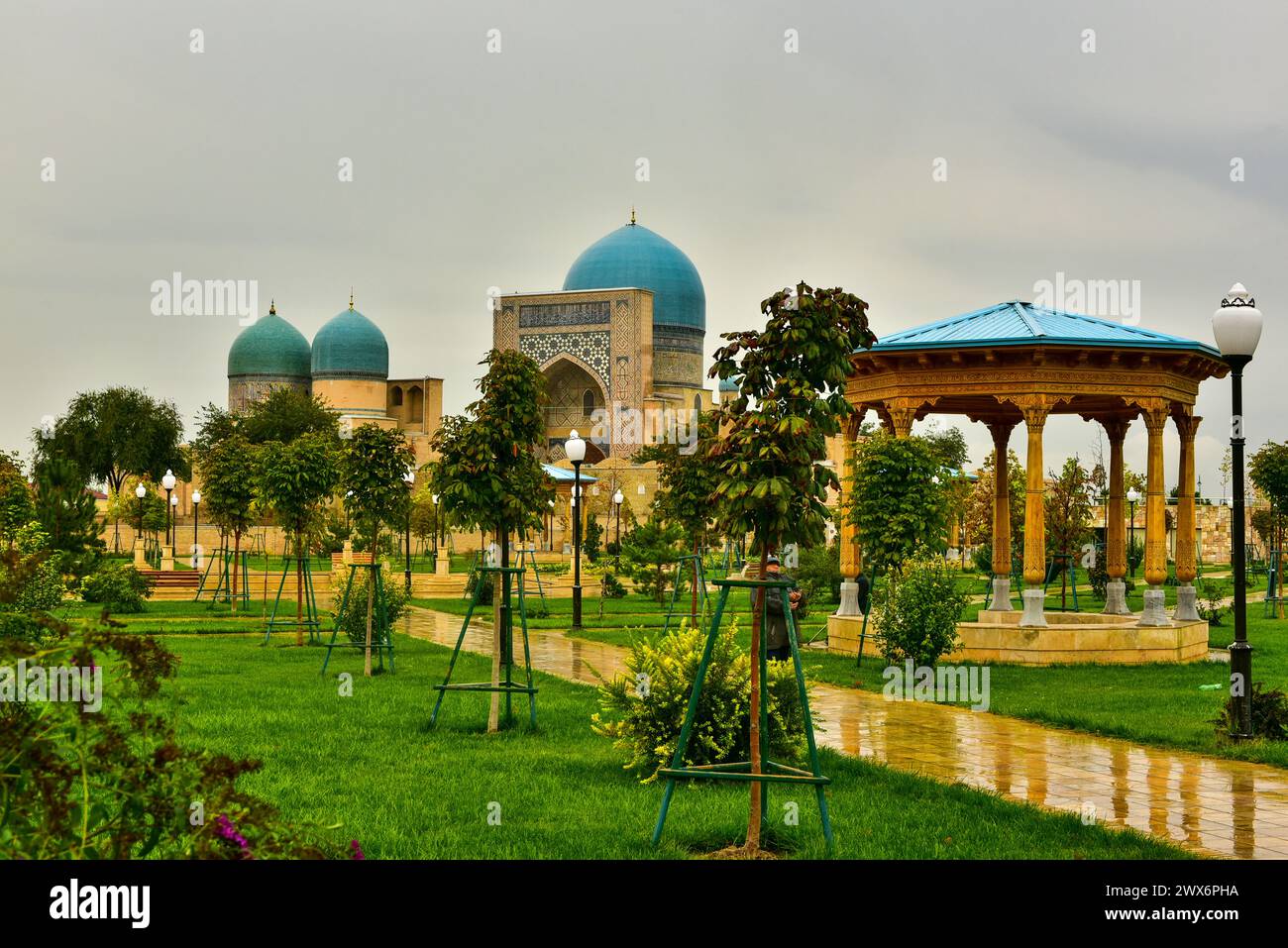 Moschea Kuk Gumbaz, completata nel 1437 e a Shahrisabz (il luogo di nascita di Timur), regione di Qashqadaryo, Uzbekistan Foto Stock