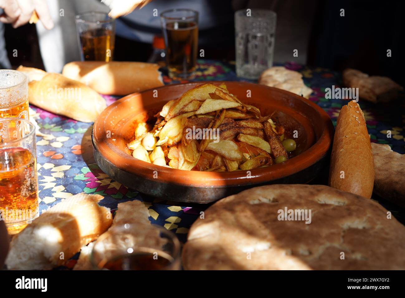 Il piatto nazionale marocchino Tagine Foto Stock
