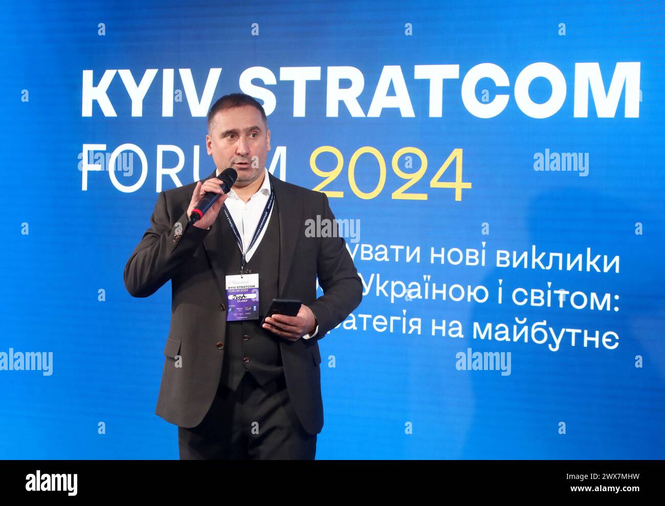 Non esclusivo: KIEV, UCRAINA - 27 MARZO 2024 - il capo del Centro per la comunicazione strategica e la sicurezza dell'informazione Ihor Solovei interviene durante il Foto Stock