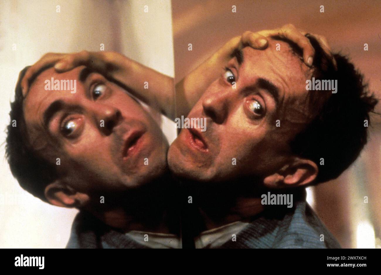 Brasile anno: 1985 Regno Unito Direttore :Terry Gilliam Jonathan Pryce Foto Stock