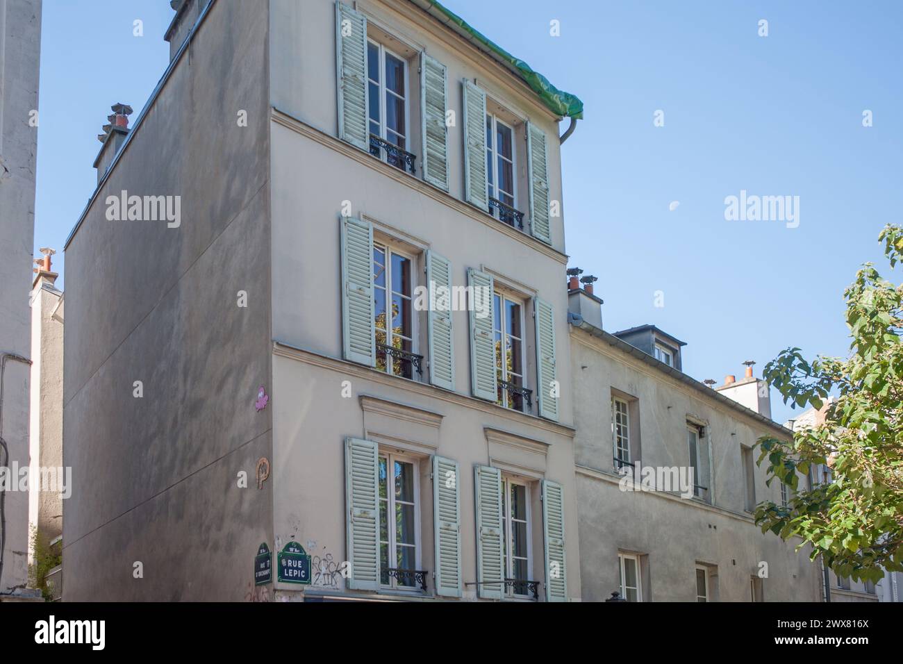 Parigi,98 rue Lepic, la casa dove visse lo scrittore francese Louis Ferdinand Céline, Foto Stock