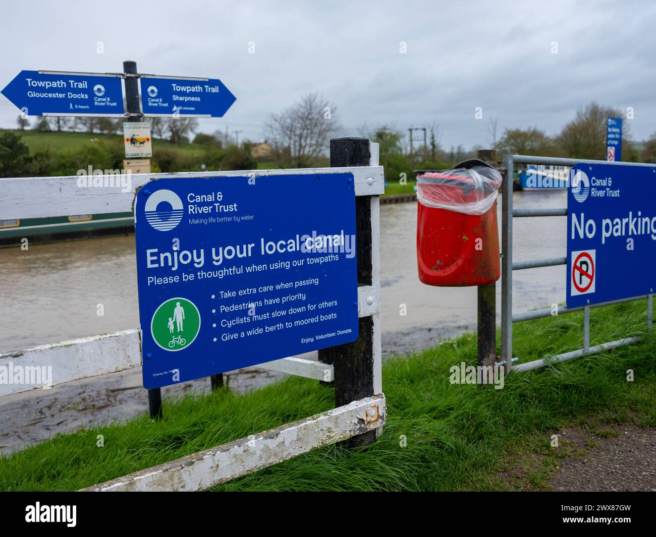 Marzo 2024 - Purton Hulks, cimitero navale nel Gloucestershire, Inghilterra, Regno Unito. Foto Stock