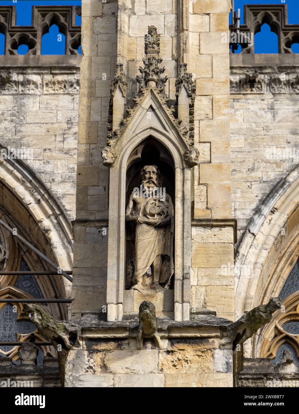 Esterno del lato sud della navata, cattedrale di York Minster, York, Inghilterra Foto Stock