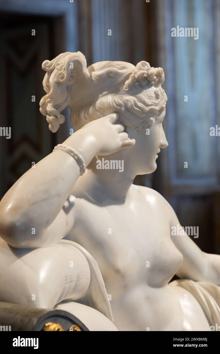 Roma, Italia - 28 dicembre 2023: Paolina Borghese Bonaparte come Venere Victrix, dello scultore Antonio Canova, 1808 - marmo bianco Foto Stock