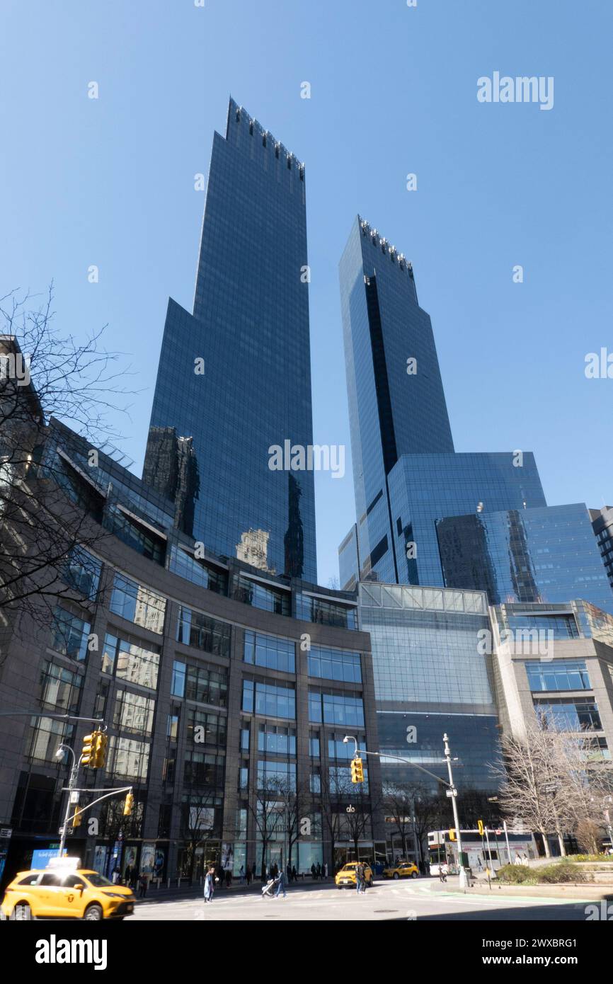 Deutsche Bank Center, ex Time Warner Center presso Columbus Circle, New York, 2024 Foto Stock