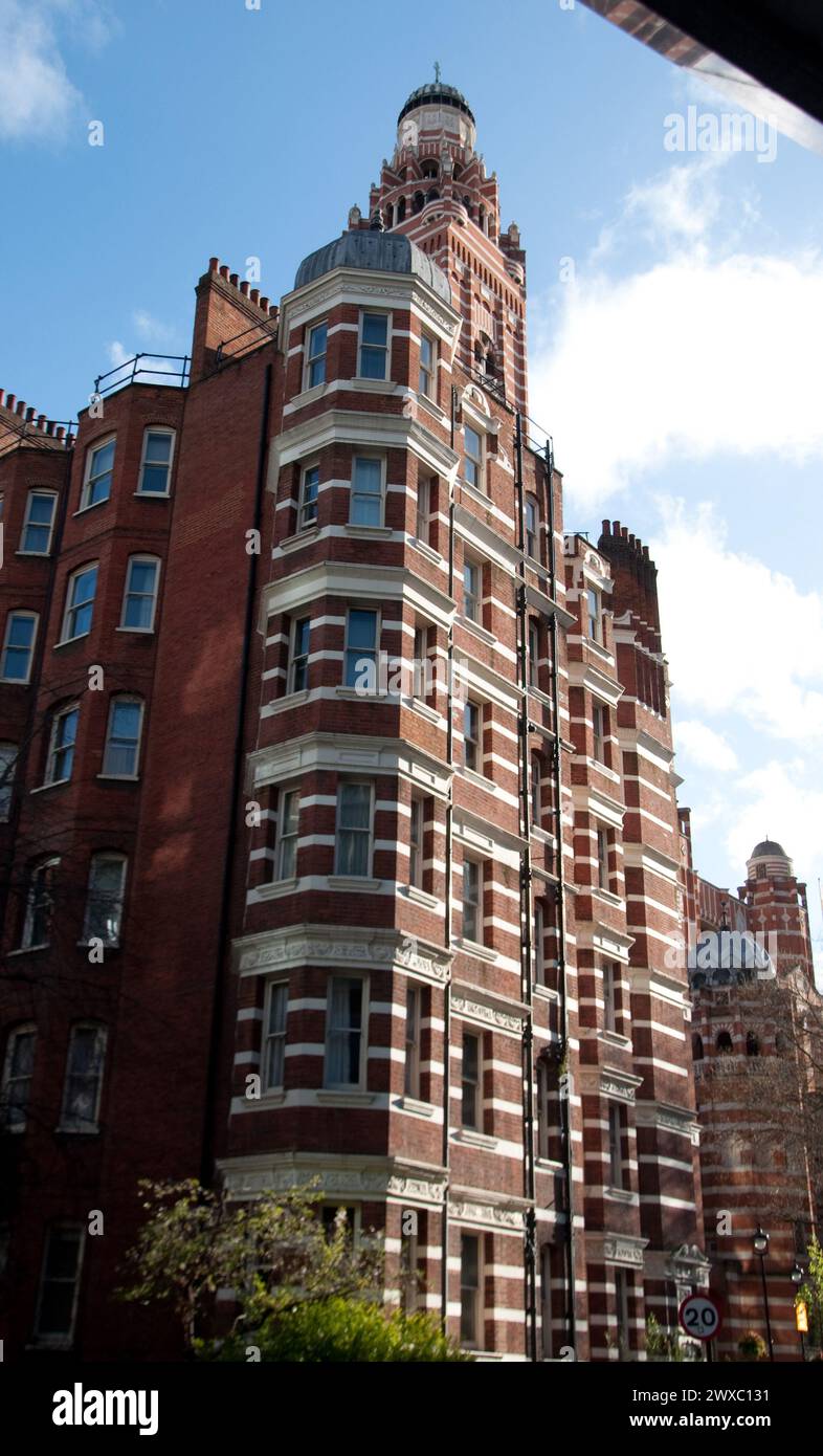 Blocco Mansion; vicino alla Cattedrale di Westminster, Westminster, Londra, Regno Unito Foto Stock