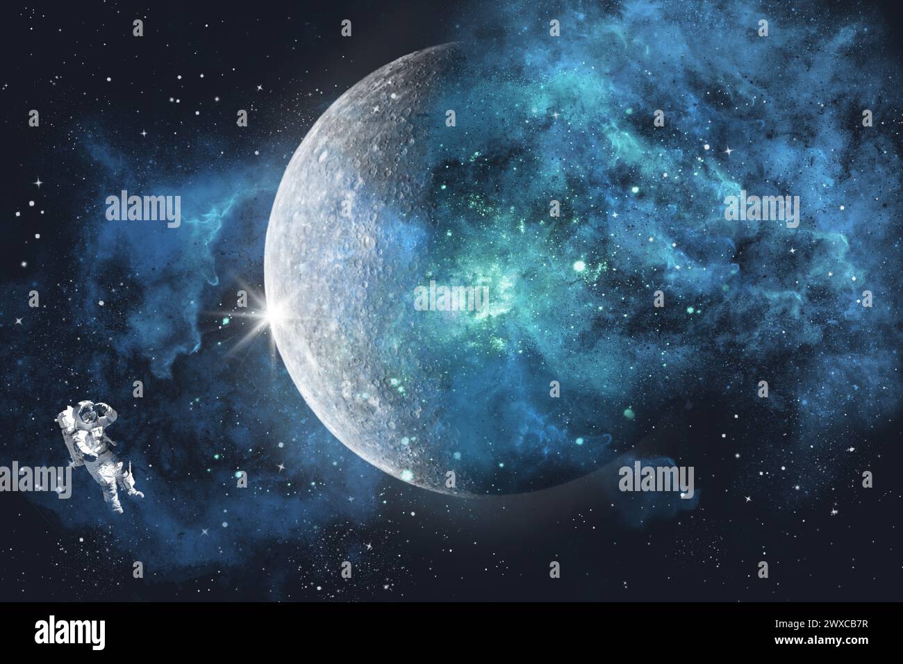 Un astronauta nella distesa dello spazio tra la luna e la polvere di stelle della galassia. Foto Stock