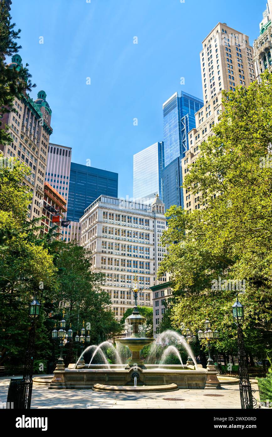 Fontana nel City Hall Park di Manhattan - New York City, Stati Uniti Foto Stock