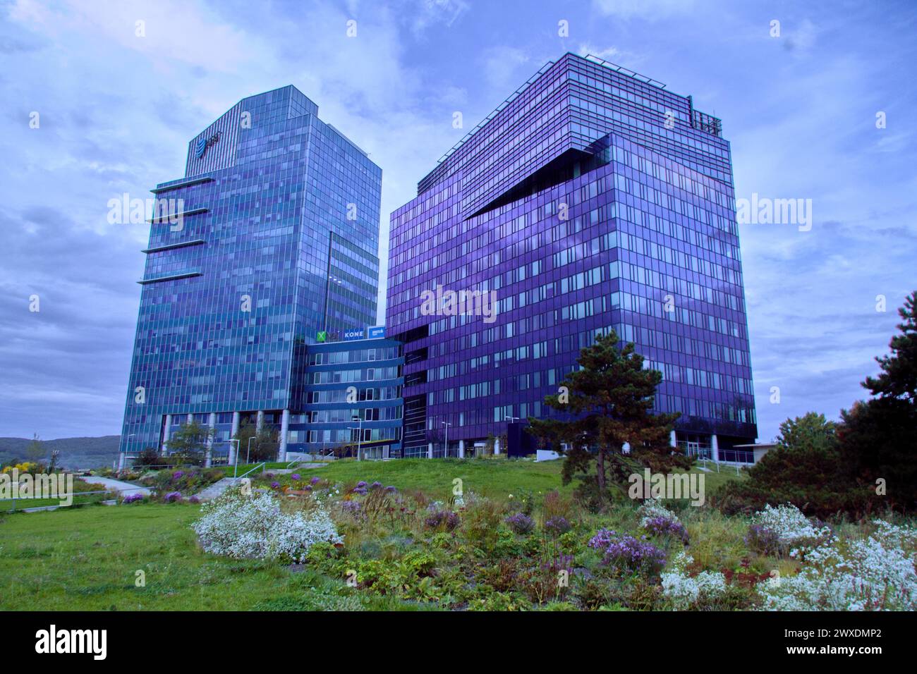 Moderno edificio amministrativo Foto Stock