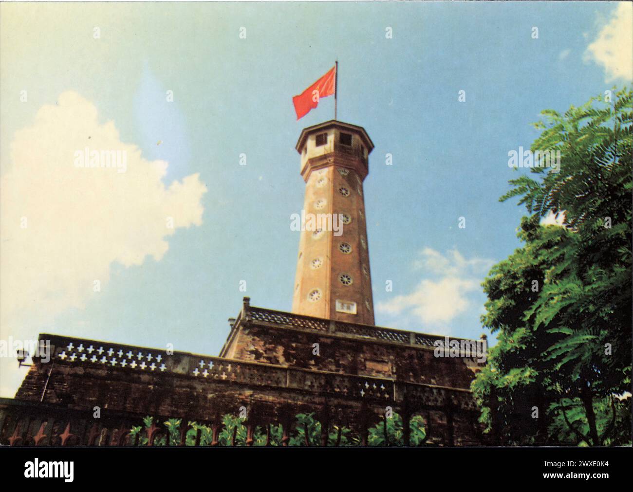 La torre di bandiera di Hanoi. Vietnam Foto Stock