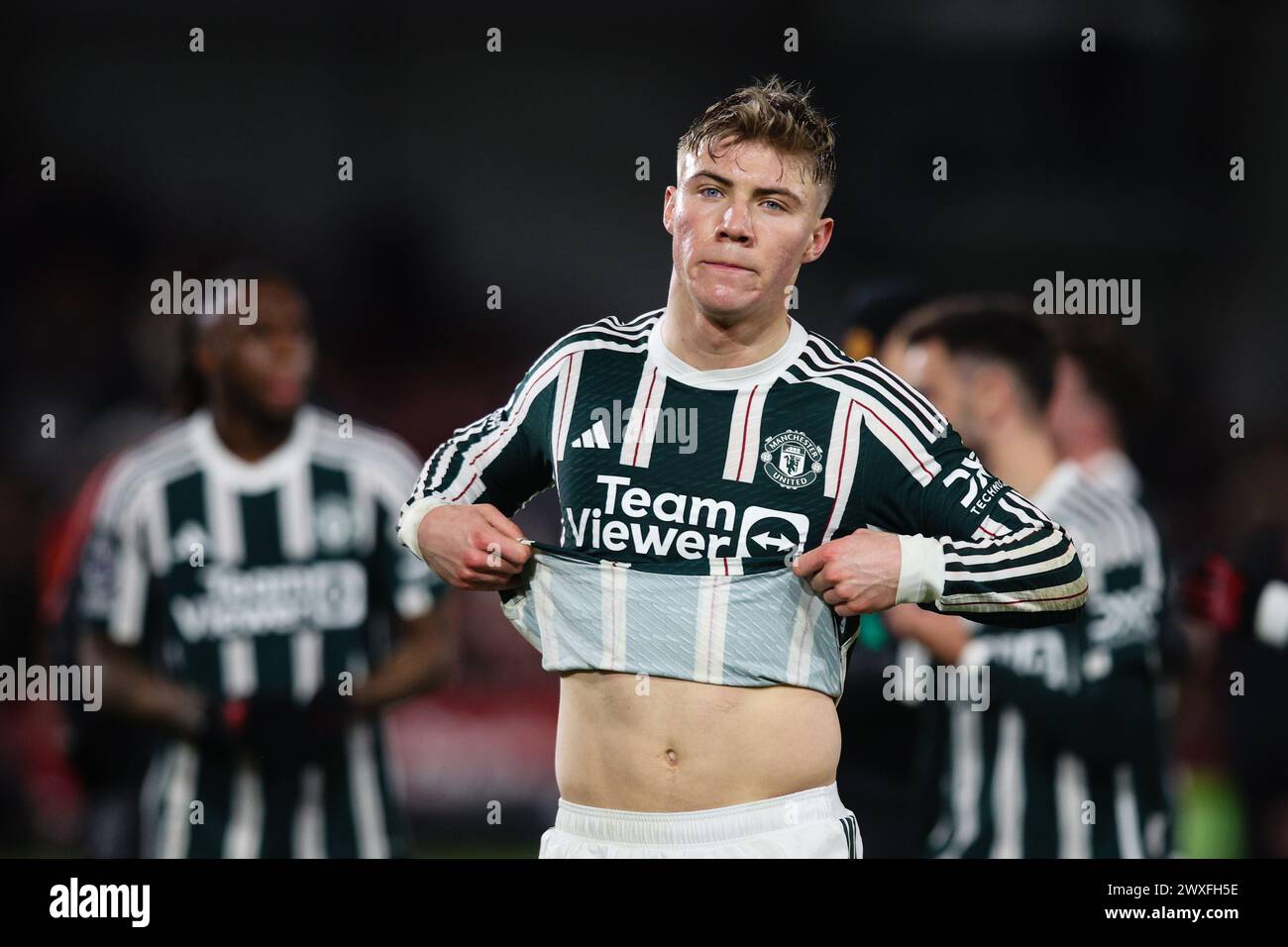 LONDRA, Regno Unito - 30 marzo 2024: Rasmus Hojlund del Manchester United respinto dopo la partita di Premier League tra Brentford FC e Manchester United FC al Gtech Community Stadium (credito: Craig Mercer/ Alamy Live News) Foto Stock