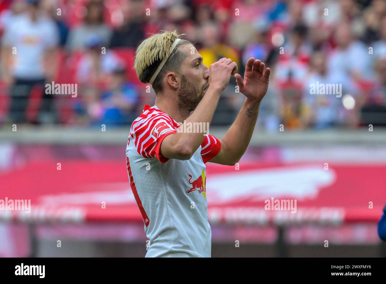 Lipsia, Germania. 30 marzo 2024. Kevin Kampl (RasenBallsport Leipzig, #44), triste per un caso che non funziona, RB Leipzig vs Mainz 05, 1a Bundesliga, calcio, DFB, Bundesliga, stagione 2023/2024, red bull arena di lipsia, 30.03. 2024, credito: HMB Media/Uwe Koch/Alamy Live News , Foto Stock