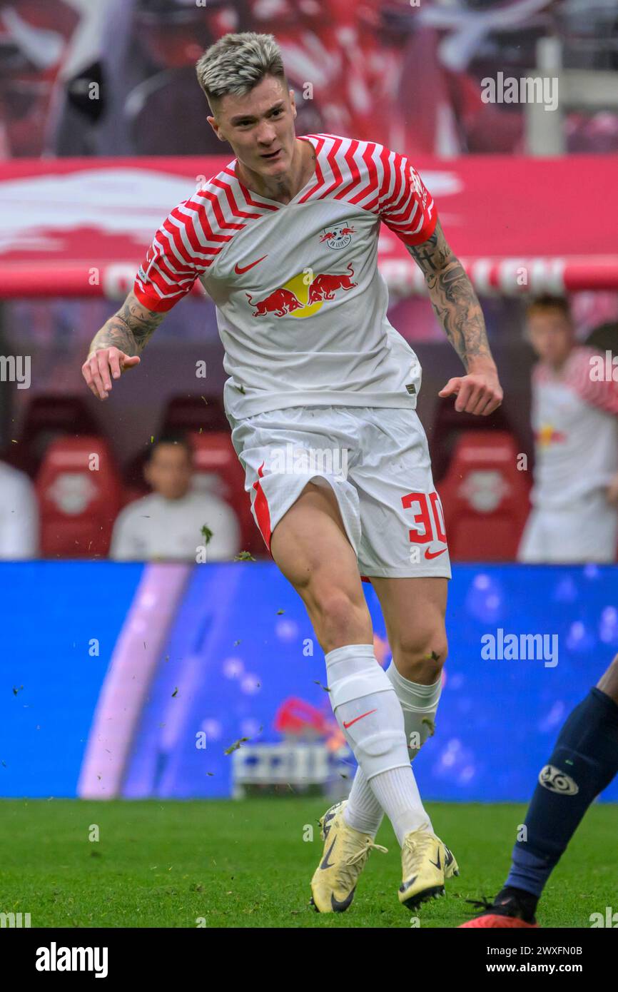 Lipsia, Germania. 30 marzo 2024. Benjamin Sesko (RasenBallsport Leipzig, #30), RB Leipzig vs Mainz 05, 1st Bundesliga, Soccer, DFB, Bundesliga, stagione 2023/2024, red bull arena di lipsia, 30.03. 2024, credito: HMB Media/Uwe Koch/Alamy Live News , Foto Stock