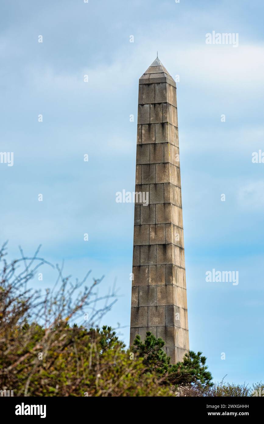 Il dover Patrol Monument a St Margarets Bay nel Kent, Inghilterra. Il monumento commemora la dover Patrol della Royal Navy durante la prima guerra mondiale Foto Stock