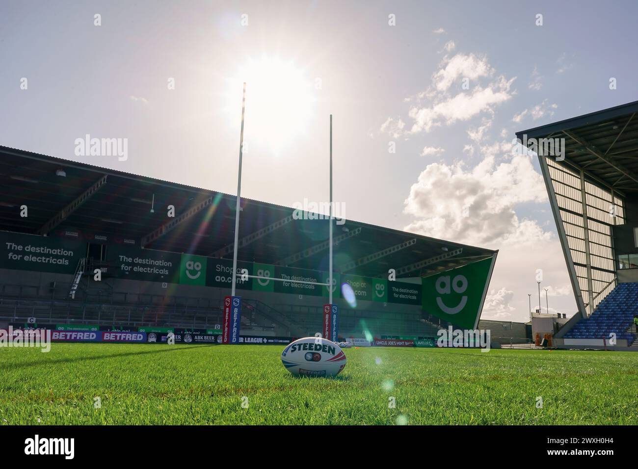 Salford, Manchester, Regno Unito. 30 marzo 2024. Super League Rugby: Salford Red Devils vs Leigh Leopards al Salford Community Stadium. Salford Comunity Stadium prima della partita dei rivali. Credito James Giblin/Alamy Live News. Foto Stock