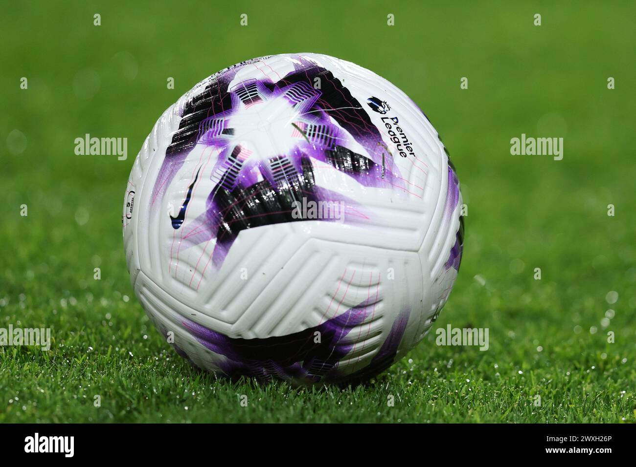 Londra, Regno Unito. 30 marzo 2024. Una vista delle palle ufficiali durante la partita di Premier League al Gtech Community Stadium di Londra. Il credito per immagini dovrebbe essere: Paul Terry/Sportimage Credit: Sportimage Ltd/Alamy Live News Foto Stock