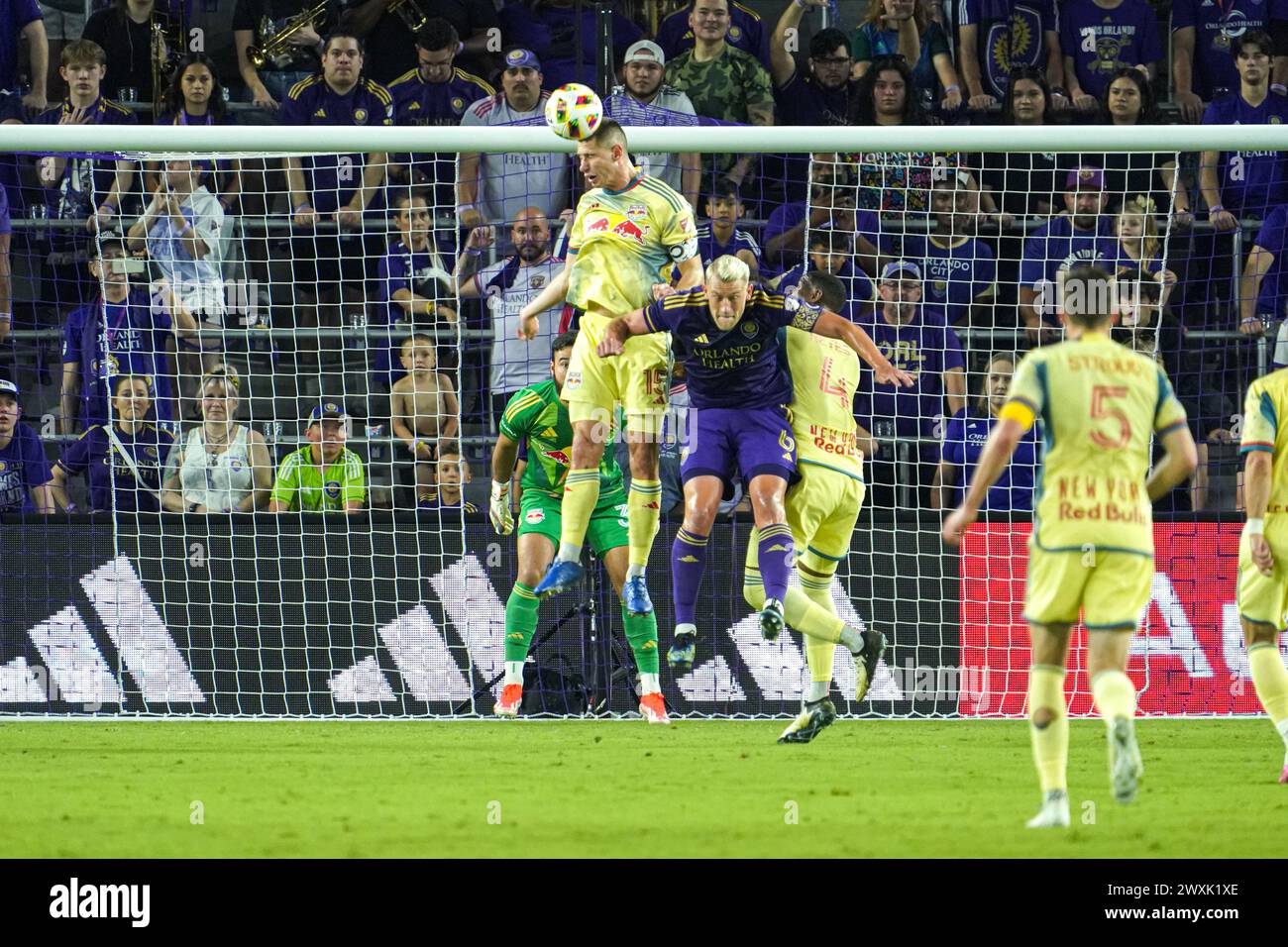 Orlando, Florida, Stati Uniti, 30 marzo 2024, il difensore dei New York Red Bulls Sean Nealis #15 vince il titolo all'Inter&Co Stadium. (Foto: Marty Jean-Louis/Alamy Live News Foto Stock