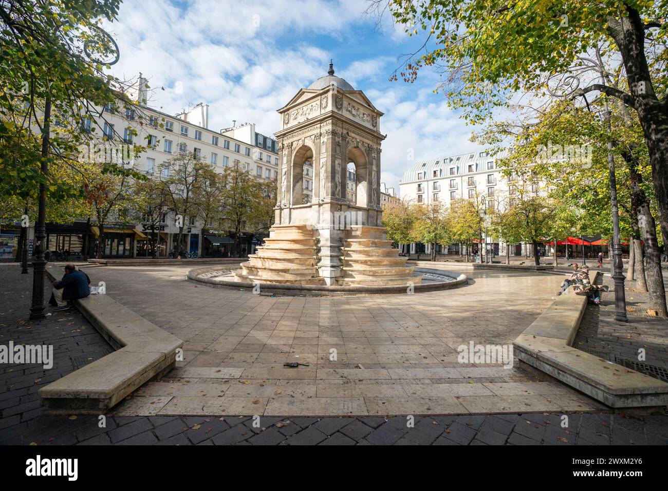 Fontana degli innocenti a Parigi, Francia Foto Stock