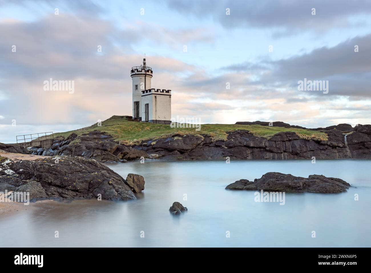 Faro di Elie Ness, Ruby Bay, Elie, Fife, Scozia, REGNO UNITO Foto Stock