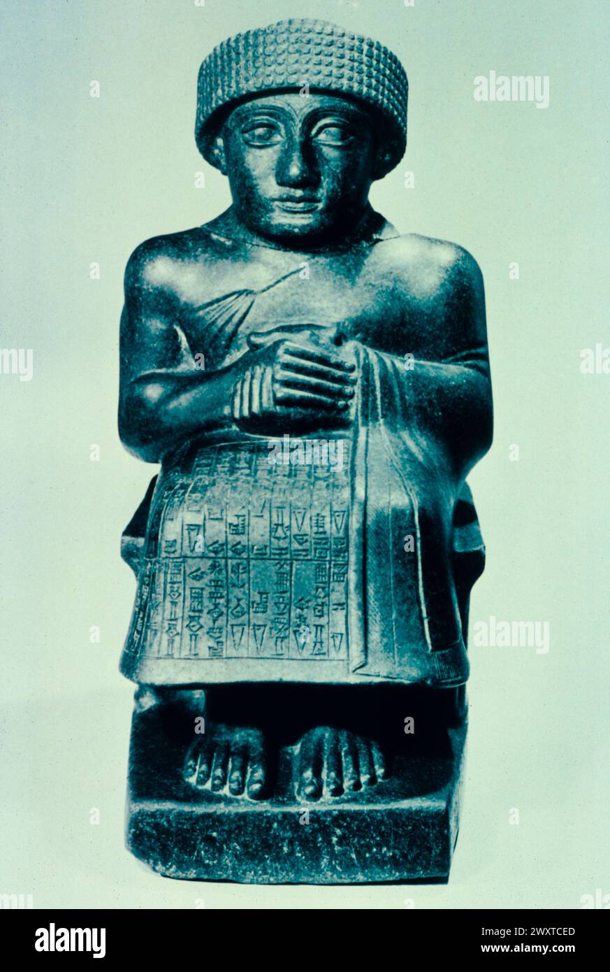 Figura seduta di Gudea, Governatore di Lagash, Mesopotamia 2000 a.C. Foto Stock