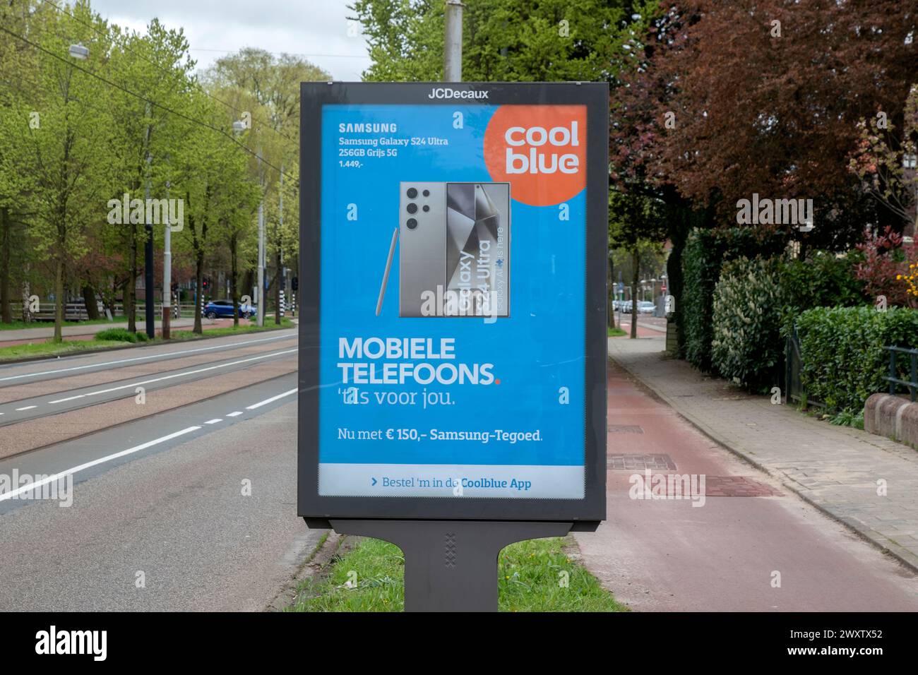 Billboard Coolblue ad Amsterdam Paesi Bassi 2-1-2024 Foto Stock