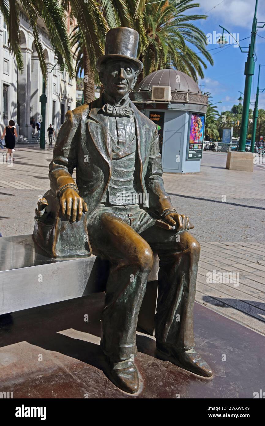 Scultura di Hans Christian Anderson sulla panchina, Malaga Foto Stock