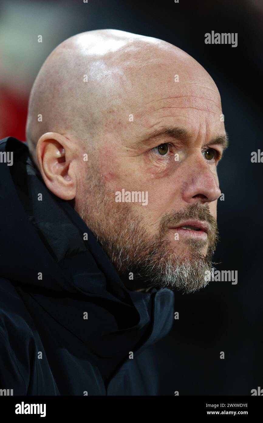 LONDRA, Regno Unito - 30 marzo 2024: Il manager del Manchester United Erik Ten Hag guarda avanti alla partita di Premier League tra Brentford FC e Manchester uni Foto Stock